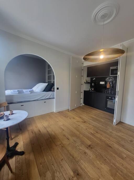 Suite Versailles Quartier Saint-Louis 6 Personnes Экстерьер фото